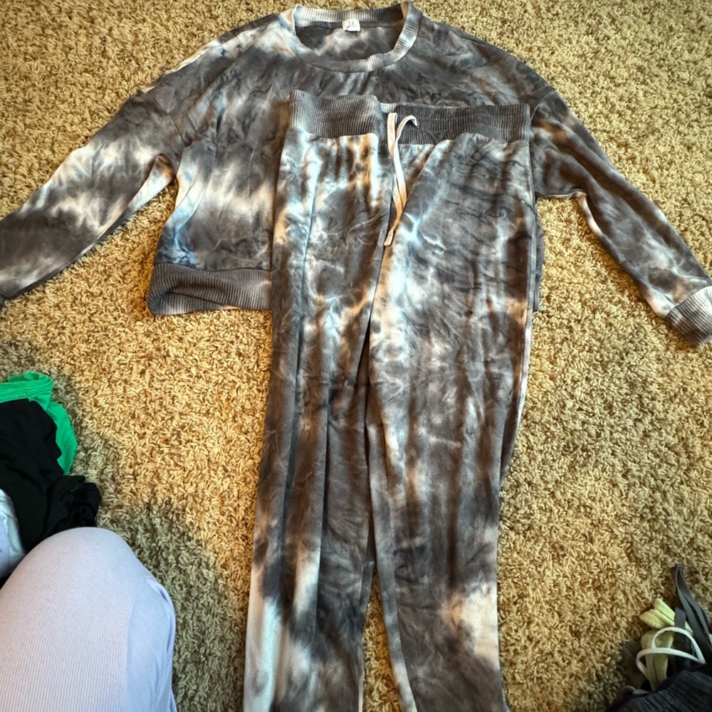 tie dye set